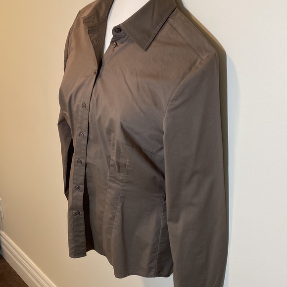 Jacob fitted blouse - Picture 2 of 6